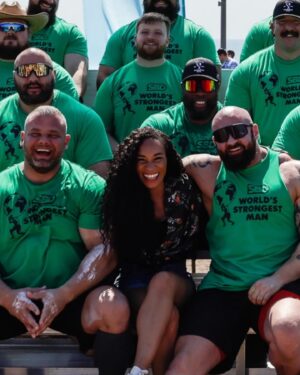 Michelle Ackerley Instagram - It’s that time of year again! @theworldsstrongestman is back on @channel5_tv 💪🏽💪🏽
Heat 1 starts on 27th December 7pm