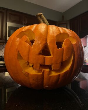 Michelle Belanger Instagram - The pumpkinating has commenced! Three gloriously orange gourds carved up in the name of spooky fun! 🎃🎃🎃 #halloween #jackolantern #spookyseason #pumpkin #fallfun🍁