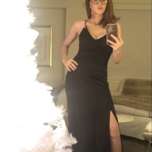 Michelle Clunie Instagram - No, my New Year was not nearly this glamorous- this outfit lasted five minutes- just long enough for a grainy selfie- and then I was back in jeans and a sweatshirt and in the ball pit or making grilled cheese sans. Anyway, I wish you all love in your life. I wish you all a deep love for and connection with yourself because that’s where it all starts. I hope you dream big and go for all you want. I’m sending love to everyone around the world who is suffering. With so much going on in the world right now I feel those of us who are strong enough to love must love. All lovers on deck! Happy 2023 everyone! ! ❤️❤️❤️❤️❤️❤️❤️