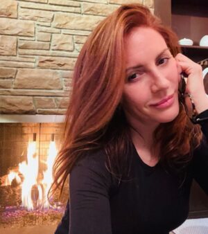 Michelle Clunie Instagram - I have become one with this fire. I am pretty certain I have been sitting in front of this fireplace for more than a week. 😂 If anyone asks,  New Years resolutions start third week of January. Relax. Enjoy the moment. ❤️❤️❤️