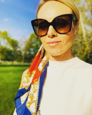 Michelle Dewberry Instagram - A walk a day, helps keep mental health problems at bay - especially when the sun shines on you...😊
.
.
I think I’d be going mad without my solo daily walk at the moment, I’m loving them and the headspace they bring. If you’re working from home too; make sure you’re up, showered, presentable etc and make an effort to get outside for a stretch of the legs - it will make you feel better. .
.
.
Please follow the government guidelines and do your exercise and then head straight home, don’t sit around in parks etc. Sooner we all follow this advice, sooner this will all pass... 🤞
.
.
.
#workfromhome #workfromhomelife #dailywalk #dailyexercise #covi̇d19 #covid #isolation #exercise #mentalhealth #positivity #happiness #gratitude #blessed #exercisehour #onceadaywalk #covidexercise