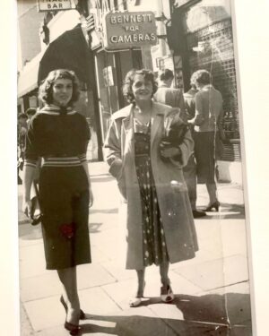 Michelle Forbes Instagram - A tale of two mums. 
Gloria & Madge. 
London. #mothersday 💐