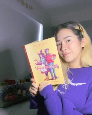 Michelle Grondine Instagram - aloha book nerds and friends!! my family dog grace kelly passed away last week a couple days after the 9th anniv of my father’s passing so i’ve just been hermiting with books and anime and making content to help with the sadness. here are some of my favorite 🏳️‍🌈 reads that bring me the most joy: i devoured heartstopper vol 1-3 by @aliceoseman like i was starved for oxygen after a 100m dash. mooncakes by @wendyxu & @suzisaur made my heart sing with magic. loveless by @aliceoseman was recc’d to me by my fav @jennaclarek (ok she recc’d alice’s entire bibliography as a whole tbch—she’s never steered me wrong) and all humans must read it. and omg cemetery boys by @aidenschmaiden—i just💖💖💖 i’m in the midst of it rn and never want it to end 🥺✨ mooncakes, cemetery boys, and heartstopper all have trans rep (cemetery boys is the first trans ownvoices ya novel to debut on the nyt best seller list!); mooncakes has wlw   pan rep; cemetery boys has mlm, latinx,   vegan bruja (hehehe😁) rep; heartstopper has queer   bi rep; loveless has ace/aro rep. i also really appreciated the way heartstopper also represented those of us who have struggled with eating disorders when this storyline began, and the inclusion of content alerts in the text itself. these stunning ownvoices works are such a beautiful celebration of lgbtqia  voices and stories that the world desperately needs more of. each beautifully written, brilliantly weaved, and heartstoppingly engaging—a 10/10 way to spend your day.
𓆙
𝕎𝒉𝒂𝒕’𝒔 𝒖𝒑 𝒏𝒆𝒙𝒕 𝒐𝒏 𝒚𝒐𝒖𝒓 𝑻𝑩𝑹?
