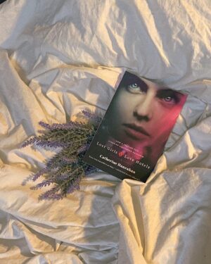 Michelle Grondine Instagram - “there are two kinds of people: regular people, and those raised by wolves. you came in here howling at the moon.”
✴︎
“we are torn apart by events. put back together differently by others. but somehow everything is beautiful.”
— @lostgirlslovehotels.
———
i had the distinct pleasure of sitting down to speak with @catherinestockholm in re @lostgirlslovehotels last week, & received this beautiful film poster tie-in edition of the og novel from @harpercollins. i truly enjoyed our conversation all about writing for both page & screen, & all things #LostGirlsAndLoveHotels (icymi: you can watch it on my IGTV).
✴︎
alex daddario (baywatch, women who kill, true detective, percy jackson) plays Margaret, who is an english pronounciation teacher at air pro stewardess school in tokyo, japan; where she spends her nights getting drunk at jiro’s bar with her friends, incl. Ines played by the amazing carice van houten (lady melisandre from game of thrones). she *does not* have her sh1t together & is v much a lost soul antihero protagonist making her way through life, dealing with mental health in her own way (the book goes into more detail than the film, but her older brother frank is schizophrenic); until she meets the mysterious Kazu (takehiro hira), who is bound by duty to his family business in the shadows & a promised marital alliance fated in his future.
✴︎
i really loved & appreciated the care to detail that was taken to show a v authentically lived in portrayal of tokyo ex-pat life that is rare to see represented in American media. the themes of loneliness, solitude, wabisabi, fleeting perfection—all felt honest & vulnerable. there were so many beautiful moments of human connection & humor that really spoke to me. the ending hit me in the heart center, & alex daddario’s acting in that final sequence left me feeling v reminded of how angelina jolie’s acting in the final sequence of gia made me feel, & the performance sat with me for a few days before i could fully shake it off, in the best way. if you are looking for something moody to watch, or you just want more female antihero stories in your life like me, catch lost girls and love hotels on digital & on demand now ;))