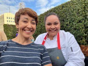 Michelle Haro Instagram - Today was a blessed day ☺️
Top Chef has been a must see for many many years! Today I lived my dream of not only meeting some phenomenal contestants, but THEY COOKED AMAZING DISHES FOR US! It was so surreal, like being a part of the show! I have a full belly and a happy heart ❤️ #bravo #topchef #topchefcontestants #topchefhouston #fyctopchef #emmyawards #televisionacademy #nationalmember #emmyevent #hollywood #thegoodlife #comolaflor 🙌🏼🥰🌹🌹