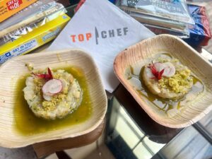 Michelle Haro Instagram - Today was a blessed day ☺️
Top Chef has been a must see for many many years! Today I lived my dream of not only meeting some phenomenal contestants, but THEY COOKED AMAZING DISHES FOR US! It was so surreal, like being a part of the show! I have a full belly and a happy heart ❤️ #bravo #topchef #topchefcontestants #topchefhouston #fyctopchef #emmyawards #televisionacademy #nationalmember #emmyevent #hollywood #thegoodlife #comolaflor 🙌🏼🥰🌹🌹