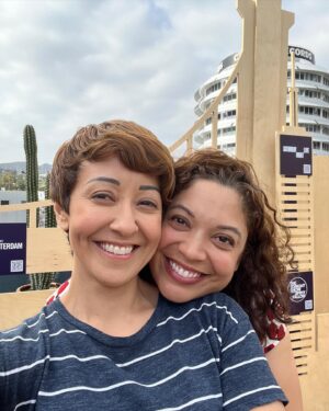 Michelle Haro Instagram - Today was a blessed day ☺️
Top Chef has been a must see for many many years! Today I lived my dream of not only meeting some phenomenal contestants, but THEY COOKED AMAZING DISHES FOR US! It was so surreal, like being a part of the show! I have a full belly and a happy heart ❤️ #bravo #topchef #topchefcontestants #topchefhouston #fyctopchef #emmyawards #televisionacademy #nationalmember #emmyevent #hollywood #thegoodlife #comolaflor 🙌🏼🥰🌹🌹