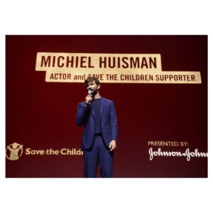 Michiel Huisman Instagram - Huge congrats to @savethechildren celebrating it’s #100YearsGala