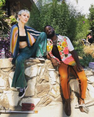 Mickey Sumner Instagram - Some #BTS @drinkcann #canndoholiday @_iheartjane 

Thank u @lakebell @mr_lukeanderson @lauramelodygoncalves ❤️
