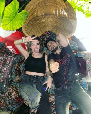 Miguel Martínez Instagram - @danieeibanez Fue increíble volverte a conocer 😂 amigos x siempre aunque invisible x un tiempo, pero sabes que mi amistad estará siempre para respaldarte, vamos por muchas más aventuras, que bello coincidir en esta vida 🌞 Feliz cumpleaños!