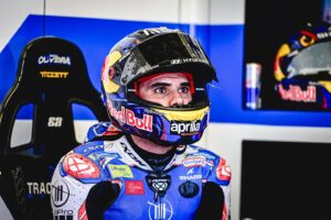 Miguel Oliveira Instagram - Melhor qualificação mas um problema na dianteira da mota não nos deixou brilhar mais. Confiante para amanhã 💪🏼😁
.
.
.
Better qualification but a problem in the front of the bike didn’t let us shine more. Confidant for tomorrow’s race 💪🏼😁
#turma88 @trackhousemotogp