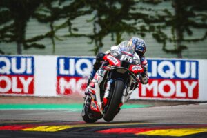 Miguel Oliveira Instagram - P6 a ditar o final de um grande fim de semana em Sachsenring. Ontem conseguimos ser muito competitivos, hoje não tivemos o suficiente para agarrar o ritmo dos pilotos da frente. Seguimos com confiança para o próximo, com tempo para tentar melhorar. Obrigado a todos pelo apoio 💪🏼❤️🇵🇹
.
P6 dictated the end of a great weekend at Sachsenring. Yesterday we were very competitive, today we didn't have enough to catch the pace of the riders in front. We move on with confidence to the next one, with time to try to improve. Big thanks to everyone for their support 💪🏼❤️🇵🇹

#turma88 @trackhousemotogp