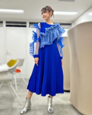 Miho Karasawa Instagram - 🎼

「ReCoda/ブルーデイズ」
発売記念イベント
池袋サンシャイン噴水広場

hair&make 近藤由菜さん( @yuna_hm )
新たな私を教えていただき
なんだかとてもわくわくしました…♡
カチモリヘアにしていただいたよー！

#つるふく
#つるめいく
#TRUEさん
#唐沢美帆
#鑑定スキル
#anime_eupho
#ユーフォ３期
#池袋サンシャイン噴水広場
#anime
#anisong 
#アニメソング