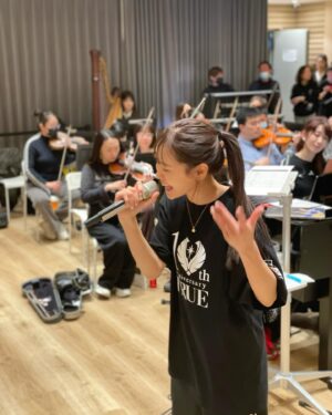 Miho Karasawa Instagram - 🎼

「TRUE Orchestra Concert Asia Tour 2024」

無事にリハーサルが終了しました！
中国の楽団の皆さんとのセッションは、喜びで溢れています。音楽は国境を超えていくのだと実感することが出来ました。素晴らしい音色をお届けするので。期待していてください。会場でお待ちしております！

彩排顺利结束了！
和中国乐团的各位老师的合奏，充满了喜悦。我真切地感受到音乐是超越国境的。我们将为您带来美妙的音乐，敬请期待。我在会场等候大家的光临！

▫︎上海公演
2024年3月30日（周六）
上海东方艺术中心 音乐厅

▫︎武汉公演
2024年3月31日 （周日）
武汉剧院

#TRUEさん
#唐沢美帆
#orchestra
#orchestraconcert
#anime
#anisong 
#アニメソング