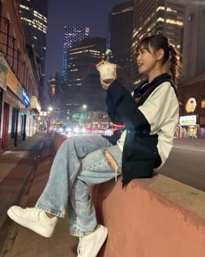 Miho Karasawa Instagram - 🍨

#TRUEさん
#唐沢美帆
#otafest2024 
#Otafest
#🇨🇦 
#Calgary