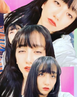 Mijika Nagai Instagram - 公園でピクニックしながらワイン飲んで、生ハムについた芝を指でペチンと飛ばしたい季節だね。