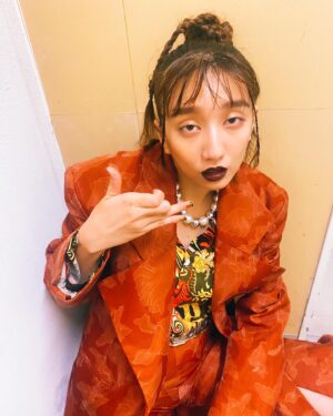 Mijika Nagai Instagram - ねこ物件舞台挨拶シリーズ第4弾🔥
ラストの大阪名古屋はこれ！
〜フィメールスヌープドッグ編〜
自分で言ってて意味わかんないけど、
髪型がスヌープじゃん？！ってなって
もうそこからはスヌープですね〜☺️☺️
ハンドサインもやったけどあってんのかな

来てくれた皆さん、
楽しい時間を本当にありがとうございました❤️

👗　@stylist_takashi 
💄　@kozono_yukari 
タカシさん、小園さん
いつも最高をありがとう！
2人のお陰で私はもっと自分を好きになれます！