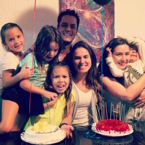 Mike Biaggio Instagram - Festejando!!! 😉📸⚡️.
11. Aniversario!!!!! ❤️⚡️
Cumpleaños Ariadne!!!!!
.
@yosoygloriasierra ❤️❤️❤️❤️❤️.
@ariadne_diaz .
