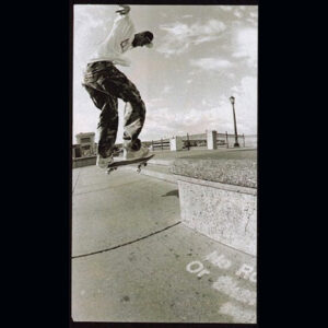 Mike Carroll Instagram - Help @welshington get to 20K! Or #TheFlareLakaiVid is cancelled!  #LakaiOrDie #540noseblunt