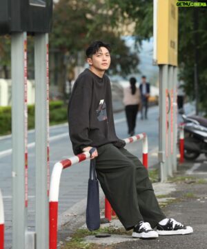 Mike Lin Instagram - 還是有那麼幾張照片是正常的☺️

®️ @goopi.co 
📷 @wwwuccchi 
✂️ @jimmy1987909 

#goopi