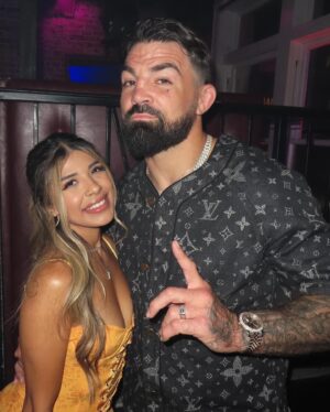 Mike Perry Instagram - Just gotta keep livin man ! L I V I N