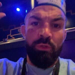 Mike Perry Instagram - Can’t beat being Platinum 🙏 🦾🇺🇸🧱💩🏡👑