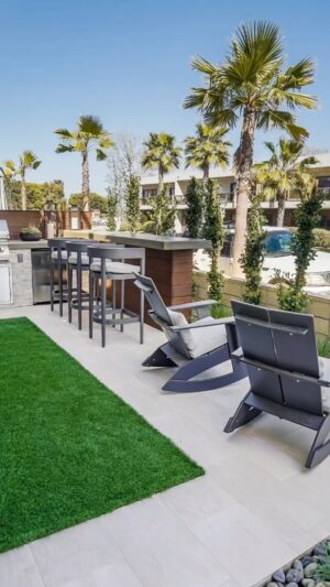 Mike Pyle Instagram - 📍 Seal Beach, CA. Front yard small-space design. Perfect for people watching during the summer 🤙🏼#MPD #MikePyleDesign #Aesthetic #Design #OutdoorLiving #LandscapeDesign #Landscaping #MorseLandscapes