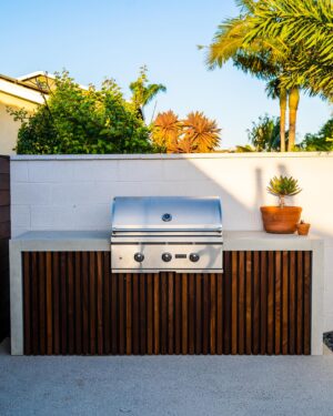 Mike Pyle Instagram - It’s almost the holiday weekend! What are you all barbecuing? Leave suggestions for me below 👇🏻 #MPD #MikePyleDesign #Aesthetic #Design #OutdoorLiving #LandscapeDesign #Landscaping