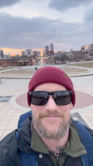 Mike Vallely Instagram - Rucking in Iowa (001)

Des Moines, Iowa.
8.5 Miles, 45lbs.

@goruck
#GORUCK