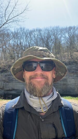 Mike Vallely Instagram - Rucking in Iowa (004)

Dallas County, Iowa.
5.0 Miles, 45lbs.

@goruck
#GORUCK