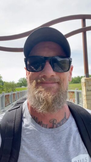 Mike Vallely Instagram - Rucking in Iowa (005)

Saylorville Lake and Dam, Iowa.
16.0 Miles, 45lbs.

@goruck
#GORUCK