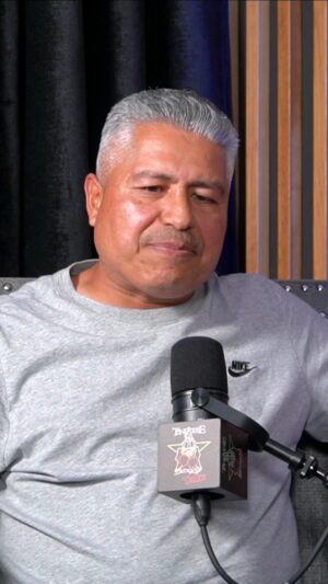 Mikey Garcia Instagram - Today's episode is going to amazing, my good friend Robert Garcia @garciaboxing brother of former World Champion @teammikeygarcia has a great story .. Make sure you Tune in today on my YouTube channel click on the BIO 🔗 ON TOP