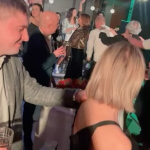 Mikhail Grushevskiy Instagram - Вспоминаю свой предновогодний день рождения, своих веселых и красивых друзей ❤️ Еще и еще раз поздравляю вас с Новым годом, желаю всем хорошего настроения! 🎄 с любимой Женечкой @eugenia_guslyar