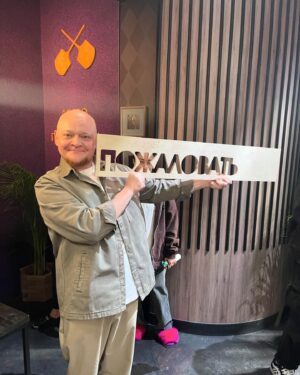 Mikhail Stognienko Instagram - Рандомная подборка фотографий со съемок нового сезона «Однажды в России» @ovrshow