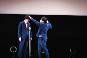 Miki Kousei Instagram - プロ！！
#先日の
#ミキ漫2024
#全国ツアー
#東京公演
#で
#ポスターの撮影もしていただいた
#大槻志穂 さんに
#公演中も激写していただきました！
#流石プロカメラマン！
#どうやったらこんな残像みたいなことできるん！
#楽しかったんやろなぁが写真見て伝わってくる！
#最後の写真なんて
#万華鏡覗いてるみたい！
#大槻さんにはミキ漫の写真ずっと担当してもらってる！
#あの木村拓哉さんも絶賛したカメラマン！
#でも毎回公演に来ても写真撮ってばっかりで
#おれらの漫才ちゃんと見たことないと思う！
#一回カメラ置いて
#腰下ろしてよ！