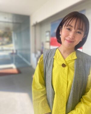 Miki Sakai Instagram - Twitterにもあげましたが
フジテレビ『潜入！リアルスコープ』
2022年12月29日（木）18時～23時03分

今回は、不二家 『ホームパイチョコだらけ』の秘密に迫ります🍫

#酒井美紀#muaproduction#フジテレビ#リアルスコープ#不二家