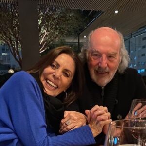 Mila Moreira Instagram - Alegria do encontro com meu  querido amigo Jorge ,@ msg_it, @msg_sonia