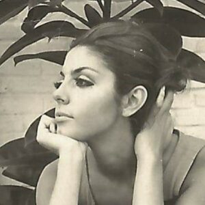 Mila Moreira Instagram - Muitos anos atrás, #tbt foto by Paulo Garcez