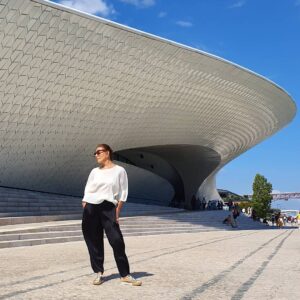 Mila Moreira Instagram - AS CURVAS DO MAAT, LISBOA
