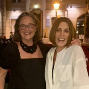 Mila Moreira Instagram - Com minha deliciosa amiga Alda Balestra em Berlim.