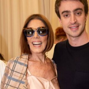 Mila Moreira Instagram - Lançamento da coleção da Egrey, by Gloria Kalil, 
Shopping Leblon, um " must" com o querido Eduardo Toldi  @ msg_it @gusgoncalves75 @gustavoeyewear