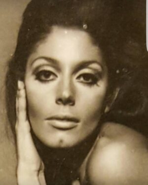 Mila Moreira Instagram - TBT, muitos anos atrás ,#rhodia