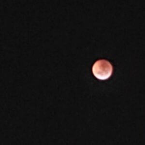 Mila Moreira Instagram - Super Lua de Sangue!