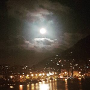 Mila Moreira Instagram - Bela, super lua !!!!