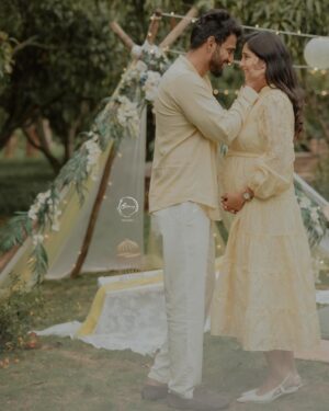Milana Nagaraj Instagram - Waiting for you💛
Location - @_tho.ta_ 
PC - @barrys.photography