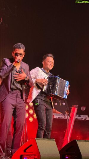 Milciades Cantillo Instagram - Confiar en el proceso y disfrutar el presente! Me ha costado años entenderlo… y cuanto peso me he quitado de los hombros ser consciente de la vida. Vivir sin pretensiones, pero siempre con la fe que todo es posible. #music