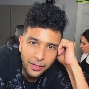 Milciades Cantillo Instagram - Lanzamiento Religiosa en Vivo