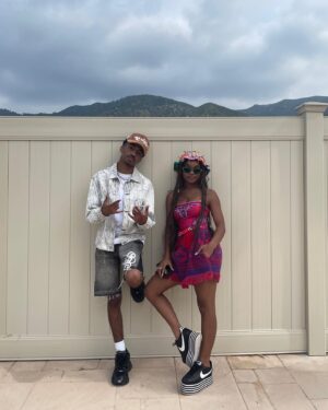 Miles Brown Instagram - We became best friends when we were 9, and now your 19. I’m so grateful to have you as a sister, and to see the old lady you’ve become. To the next 10 years of greatness!!! Happy Birthday @marsaimartin. Love you so much 🫶🏽