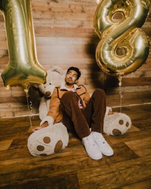 Miles Brown Instagram - 18 Feelin Like I Could Retire Soon

…Time To Go Even Harder 🤷🏽‍♂️