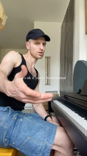 Milk Instagram - we are allowed to still be gay in July and all of the following months
#milkplayspiano
playing the final moments of Debussy’s ‘clair de lune’